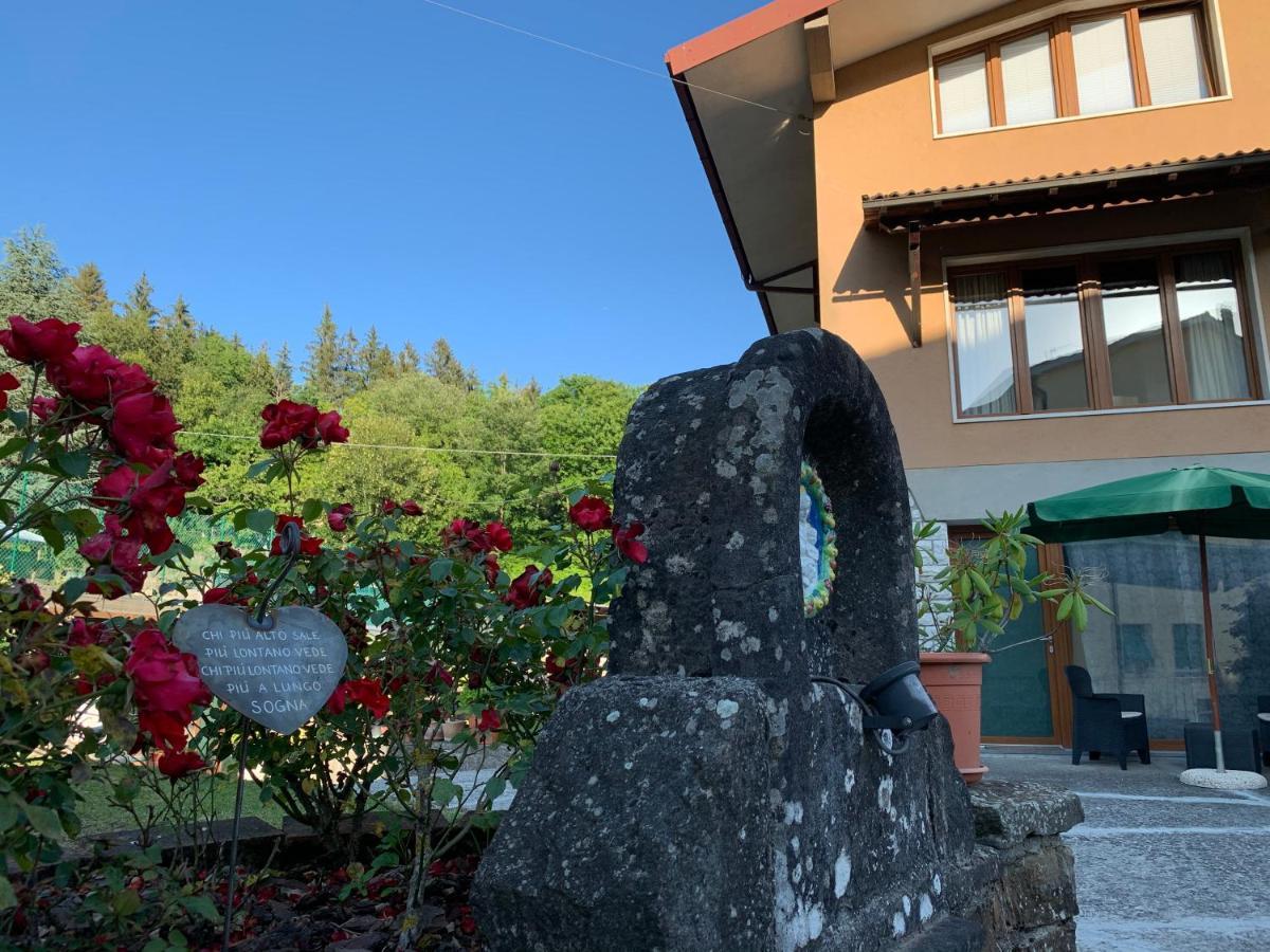 Nidi Del Faggio Rosso - Family Holiday Home Maresca Exteriör bild