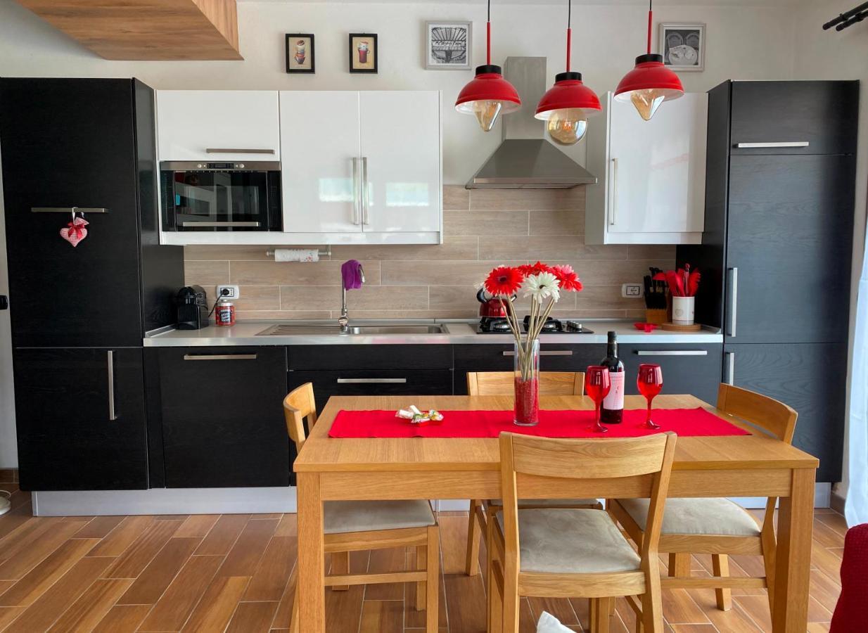 Nidi Del Faggio Rosso - Family Holiday Home Maresca Exteriör bild